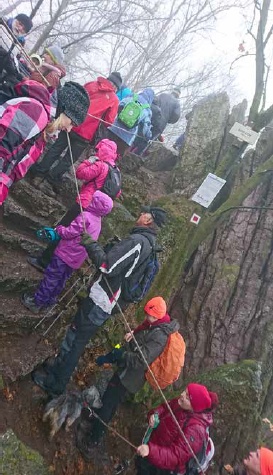 Na vrchol Babího lomu letos vystoupilo přes 750 turistů (foto: Kamila Burgerová)